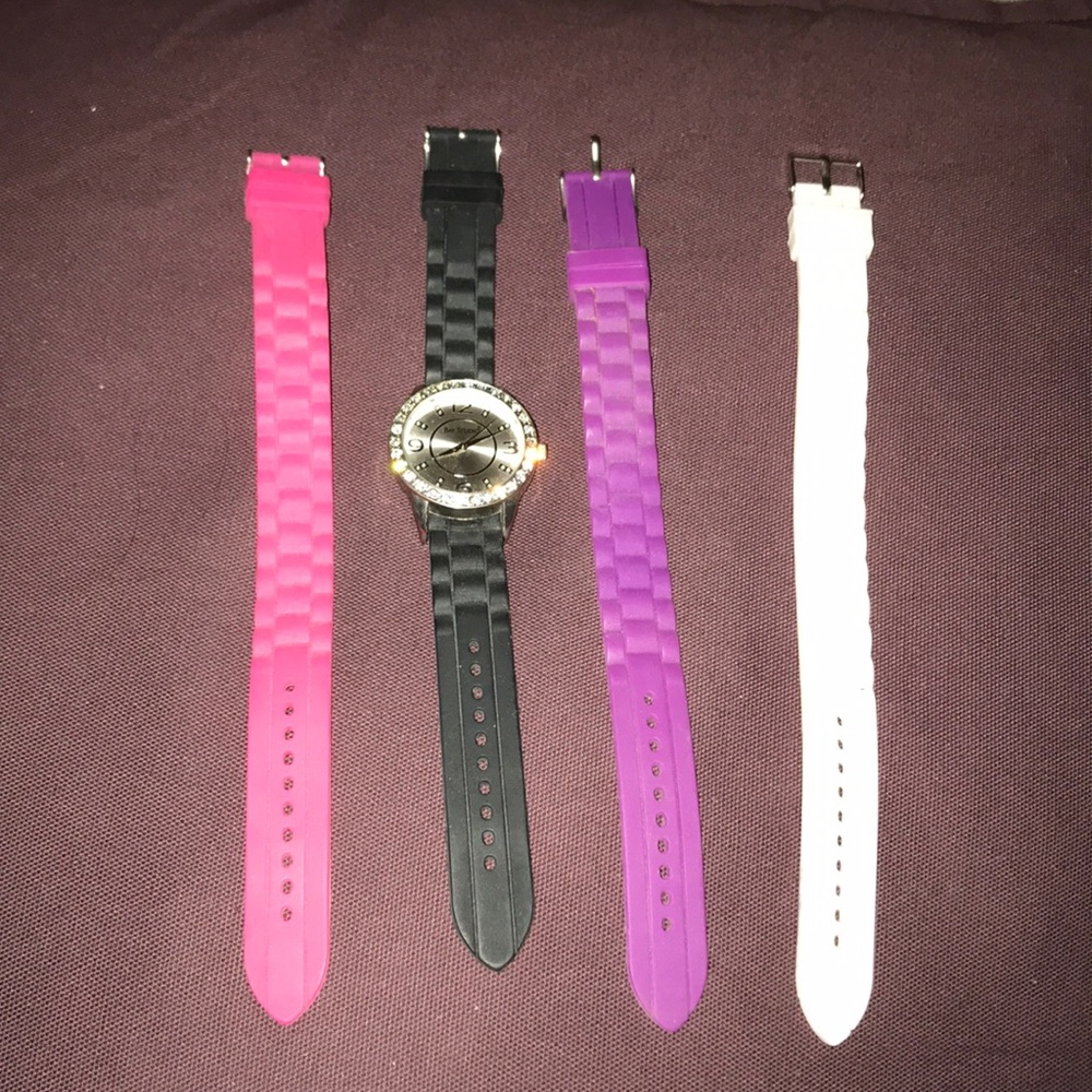 Watch With Interchangeable Bands - image 1